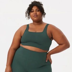 Girlfriend Collective Set